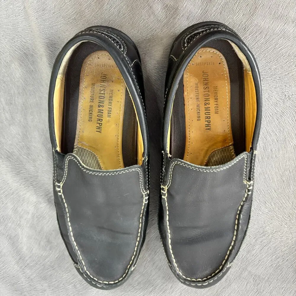 Johnston & Murphy Slip-On Shoes Men US 9.5M Black Sheepskin 25-0451 Vibram Sole